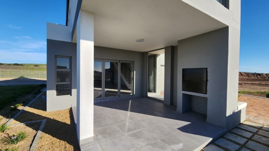 3 Bedroom Property for Sale in Langebaan Country Estate Western Cape